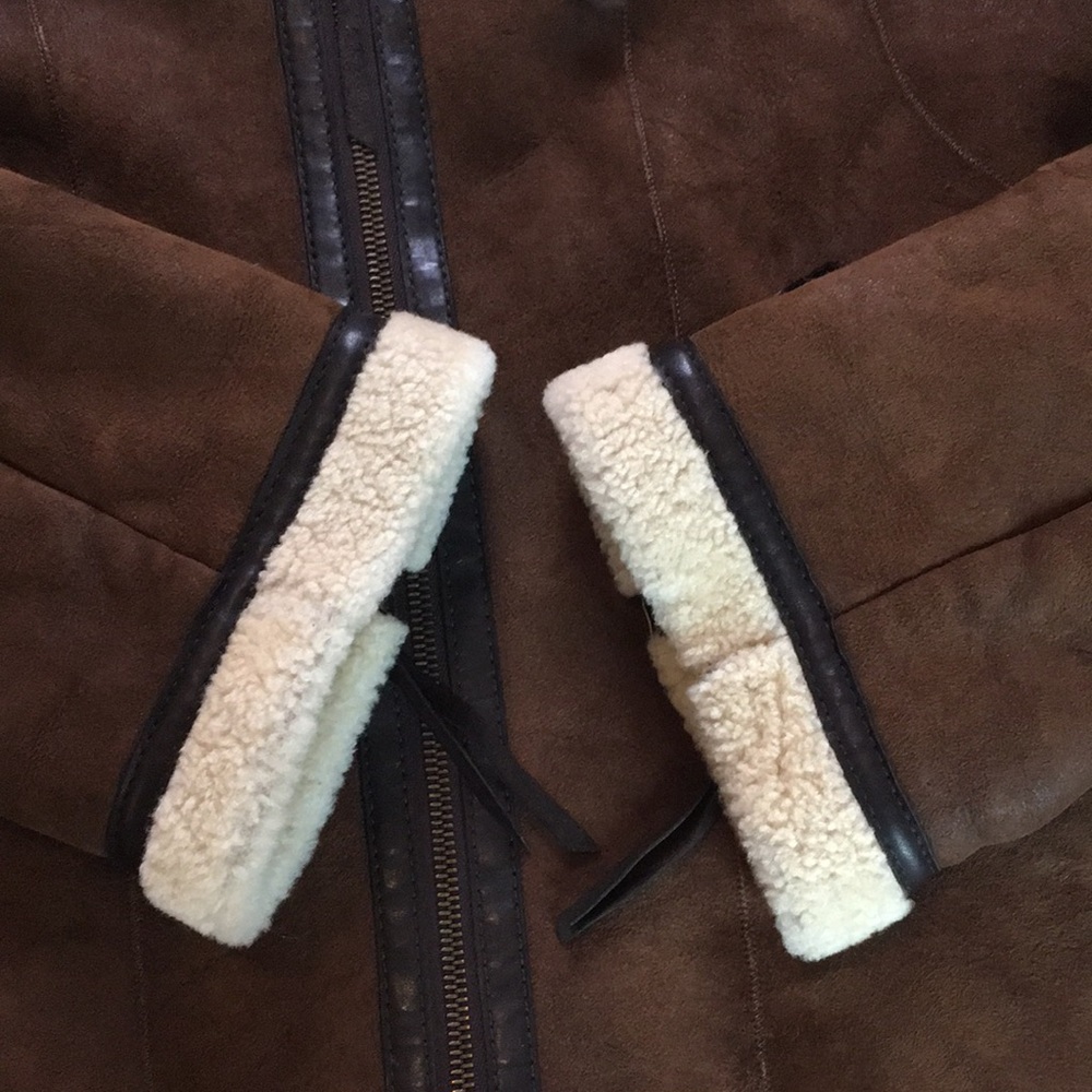 FACONNABLE | Women's Genuine Shearling Bomber Jacket - Picture 17 of 17